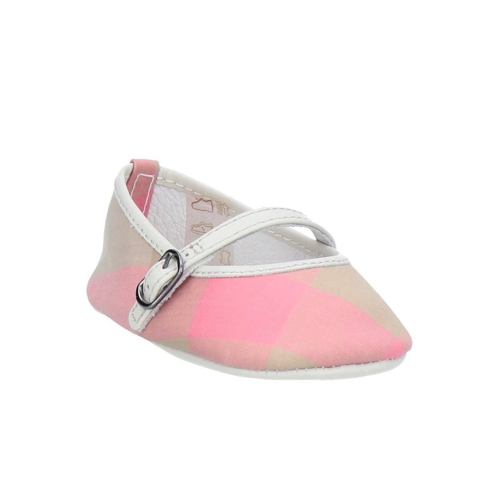 Adorable Burberry Baby Shoes!